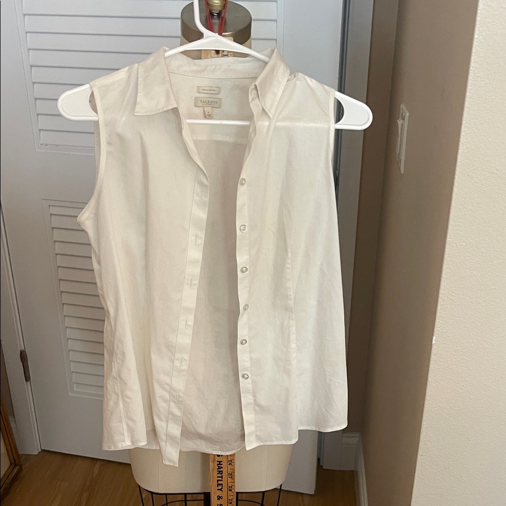 Talbots white Wrinkle-Resistant Blouse